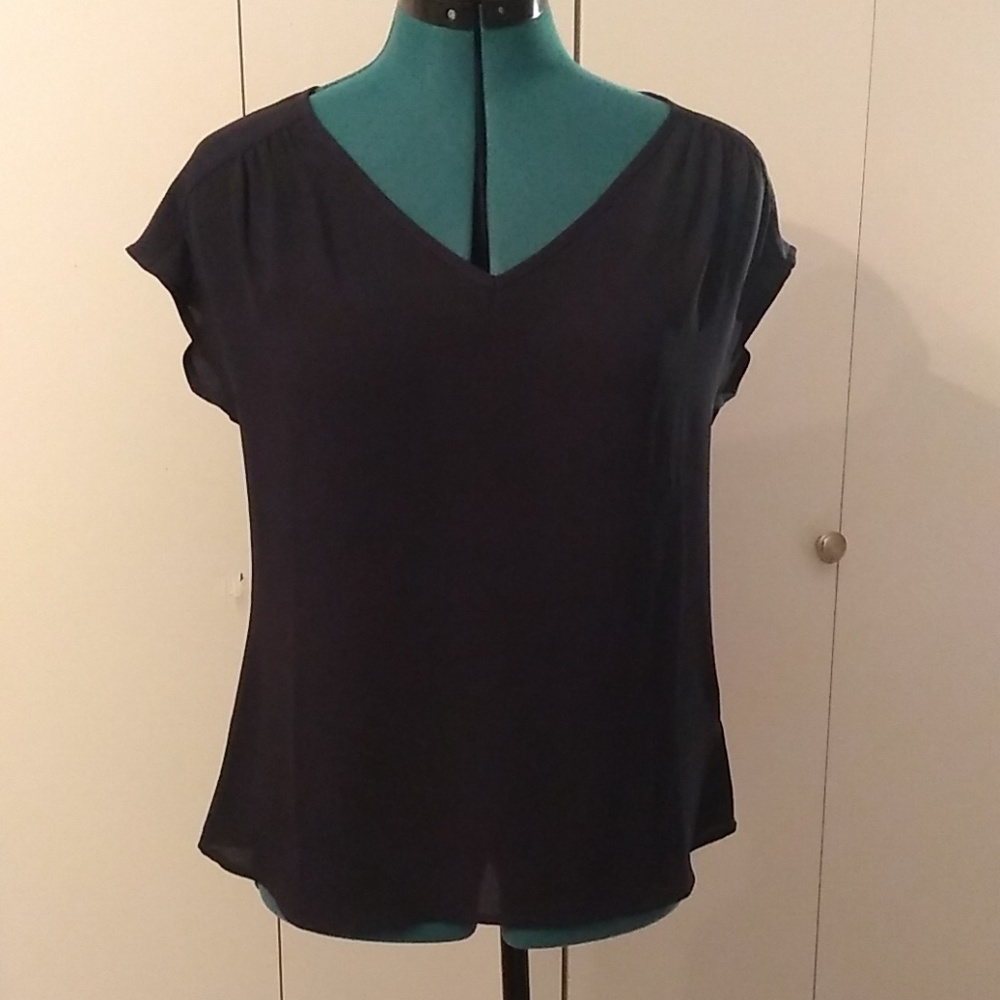 Banana Republic Navy Flutter Sleeve Shell XS